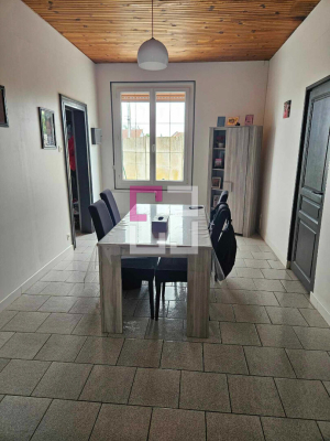 
Maison Thenelles 7 pièce(s) 150 m2
