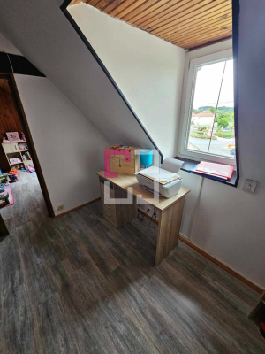 
Maison Thenelles 7 pièce(s) 150 m2
