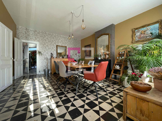 
Maison RIBEMONT 8 pièces 203.39 m²
