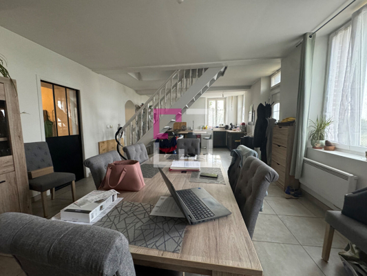 
Maison Becquigny 5 pièce(s) 122 m2
