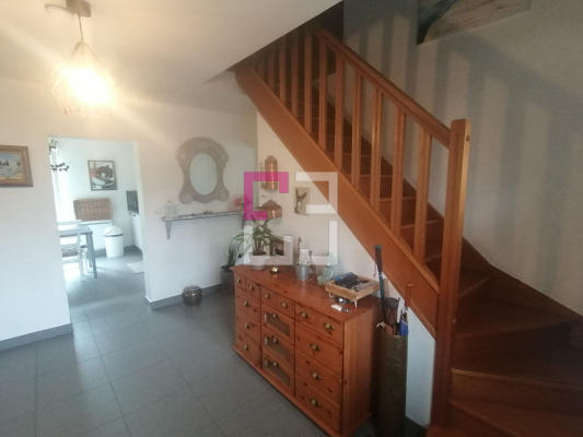 
Maison Voyenne 7 pièce(s) 153 m2
