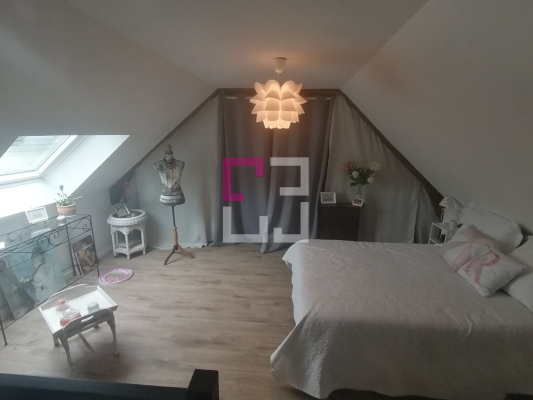 
Maison Voyenne 7 pièce(s) 153 m2
