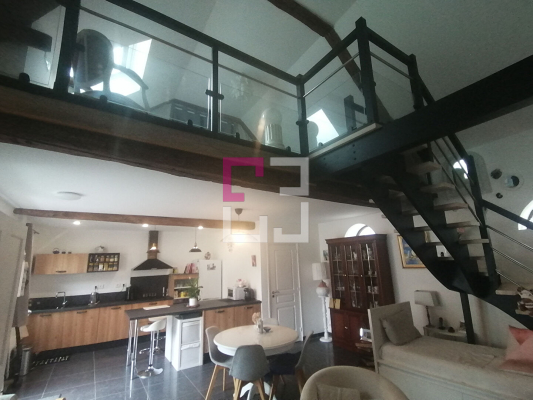
Maison Voyenne 7 pièce(s) 153 m2
