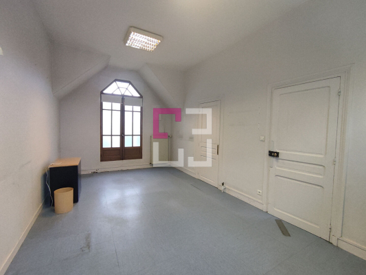 
Maison Bohain En Vermandois 5 pièce(s) 100 m2
