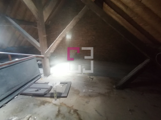 
Immeuble Hirson 7 pièce(s) 185 m2
