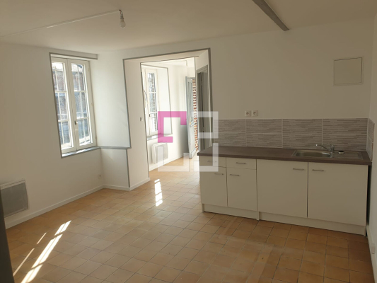 
Immeuble de rapport  9 pièce(s) 99 m2
