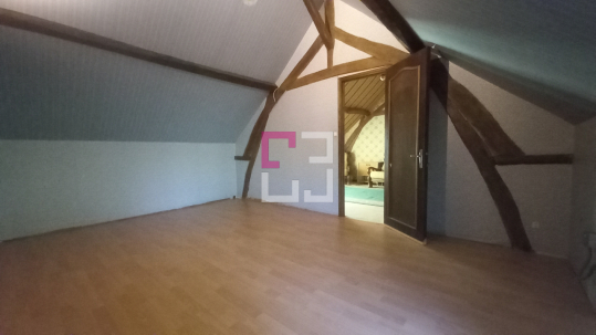 
Maison Marfontaine 8 pièce(s) 185 m2
