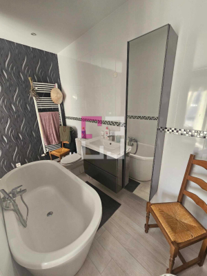 
Maison Holnon 6 pièce(s) 167 m2
