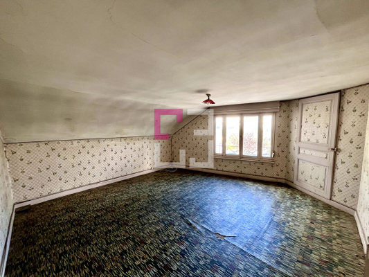 
Maison Le Nouvion En Thierache 6 pièce(s)
