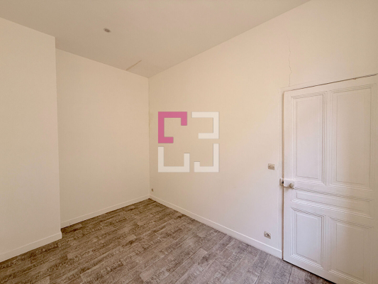 
Appartement Saint Quentin 5 pièce(s)
