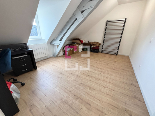 
Appartement Rénové Guise 4 pièce(s)
