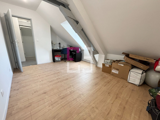 
Appartement Rénové Guise 4 pièce(s)
