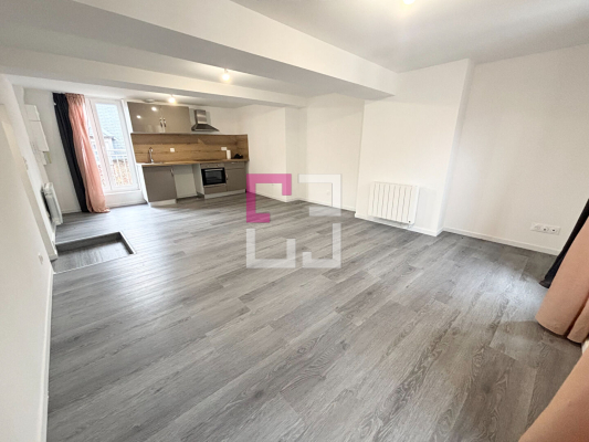 
Appartement Rénové Guise 4 pièce(s)
