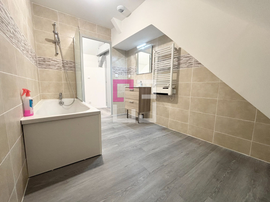 
Appartement Rénové Guise 4 pièce(s)
