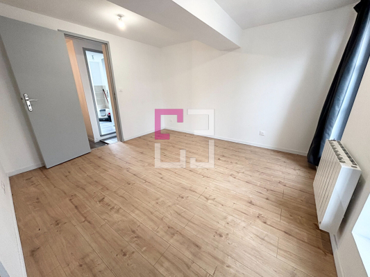 
Appartement Rénové Guise 4 pièce(s)
