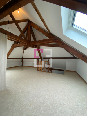 
Bel Appartement  de  type F3 à Louer (83 m2)
