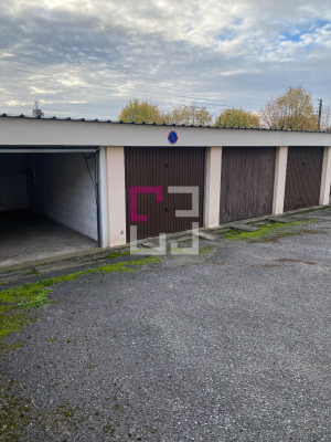 
Parking / box Saint Quentin
