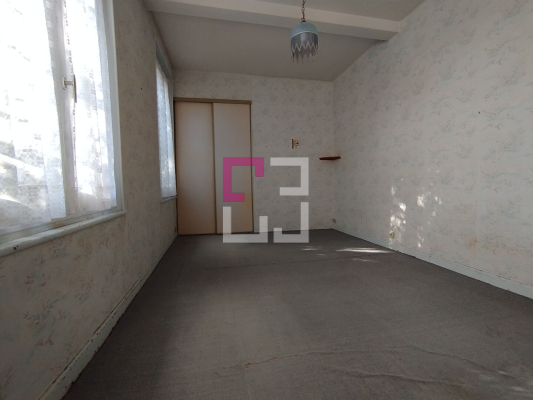 
Maison CRECY SUR SERRE 9 pièces 241 m²
