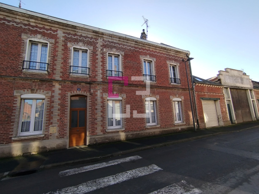 
Maison CRECY SUR SERRE 9 pièces 241 m²
