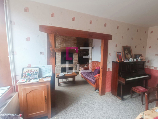 
Maison Bucilly 12 pièce(s) 151.13 m2
