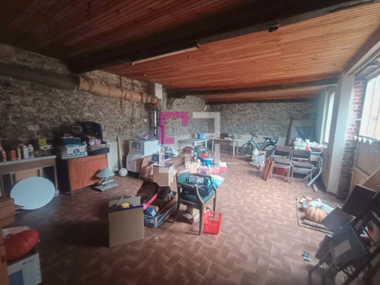 
Maison Bucilly 12 pièce(s) 151.13 m2
