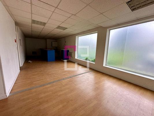 
Entrepôt / local industriel Saint Quentin 1000 m2
