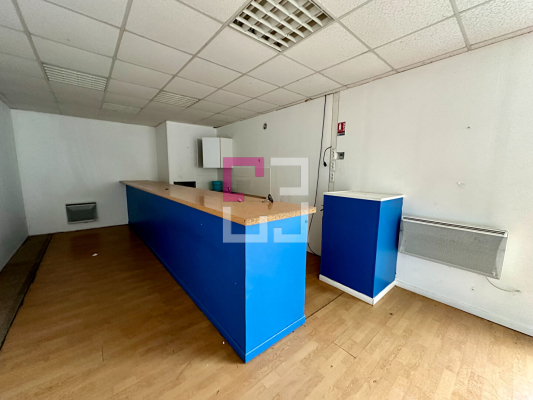 
Entrepôt / local industriel Saint Quentin 1000 m2
