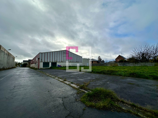 
Entrepôt / local industriel Saint Quentin 1000 m2
