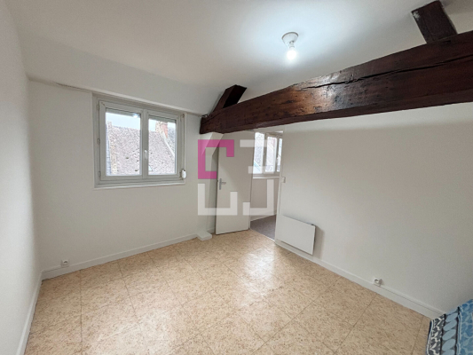 
Appartement Guise 2 pièce(s)
