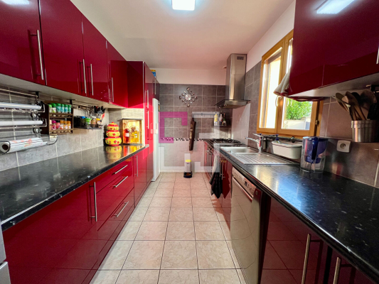 
Maison Condren 6 pièce(s) 103 m2
