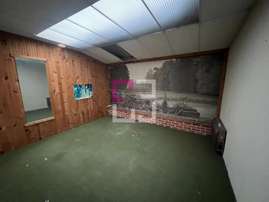 
Entrepôt / local industriel Saint Quentin 160 m2
