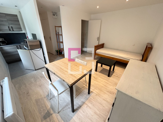 
Studio Meublé Proisy 1 pièce(s) 21 m2
