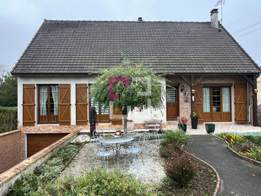 
Maison Mennessis   5 pièce(s) 90 m2
