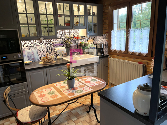 
Maison Mennessis   5 pièce(s) 90 m2
