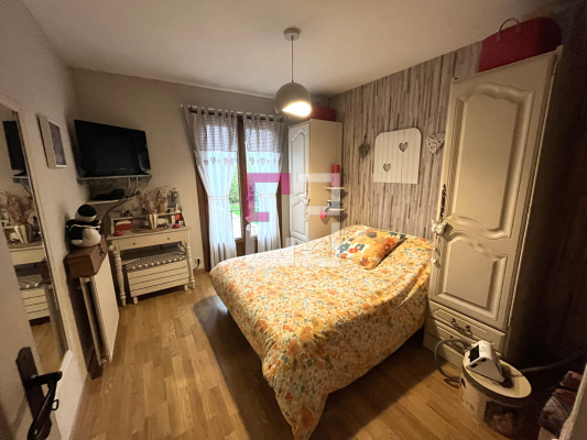 
Maison Mennessis   5 pièce(s) 90 m2
