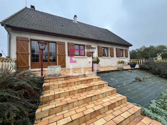 
Maison Mennessis   5 pièce(s) 90 m2
