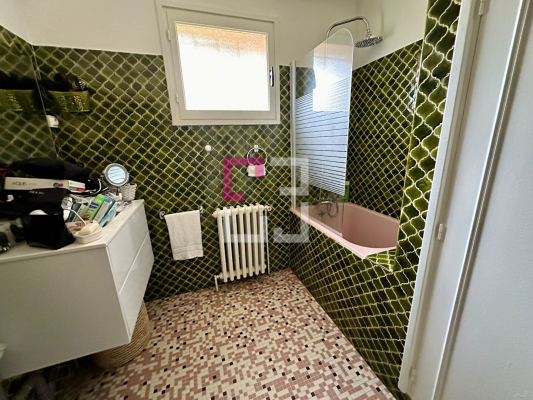 
Maison Noyon 9 pièce(s) 172m2

