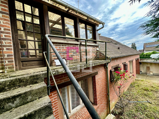 
Maison Noyon 9 pièce(s) 172m2
