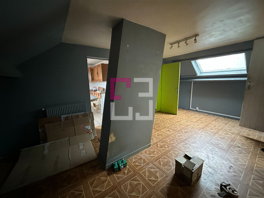 
Maison Noyon 9 pièce(s) 172m2
