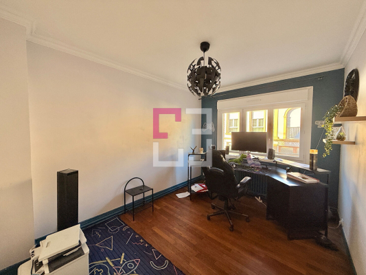
Appartement Saint Quentin 4 pièce(s) 107m2
