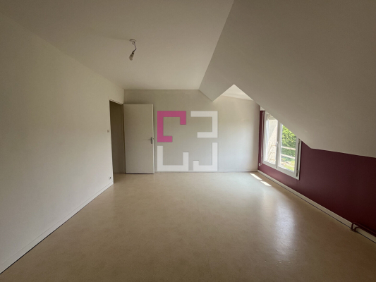 
Maison Clermont Les Fermes 3 pièce(s) 74.01 m2
