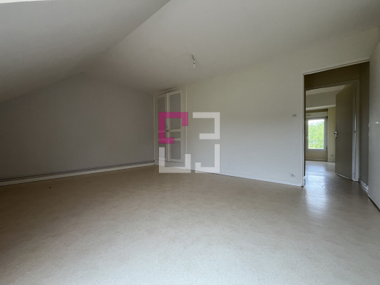 
Maison Clermont Les Fermes 3 pièce(s) 74.01 m2
