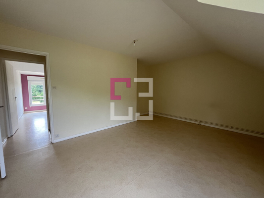 
Maison Clermont Les Fermes 3 pièce(s) 74.01 m2
