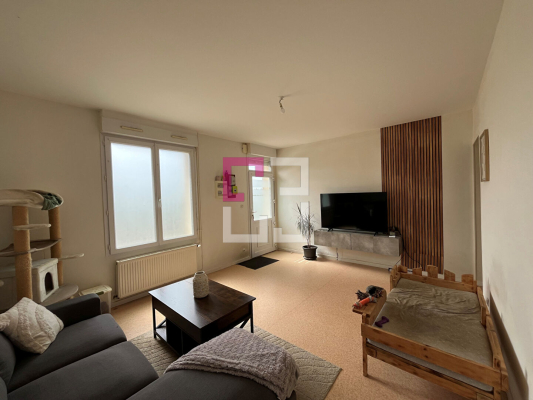 
Maison Clermont Les Fermes 3 pièce(s) 74.01 m2
