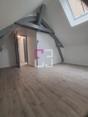 
Maison 2 chambres à louer avec jardin
