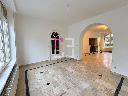 
Maison Crecy Sur Serre 5 pièce(s) 146.87 m2
