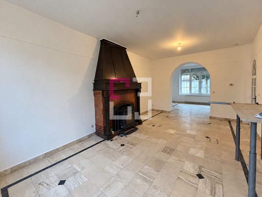 
Maison Crecy Sur Serre 5 pièce(s) 146.87 m2
