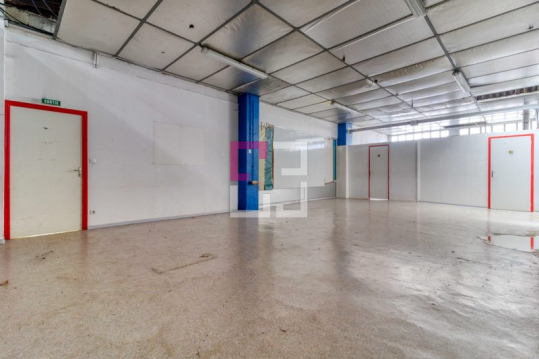 
Garage/Entrepôt spacieux de 581m2 à saisir
