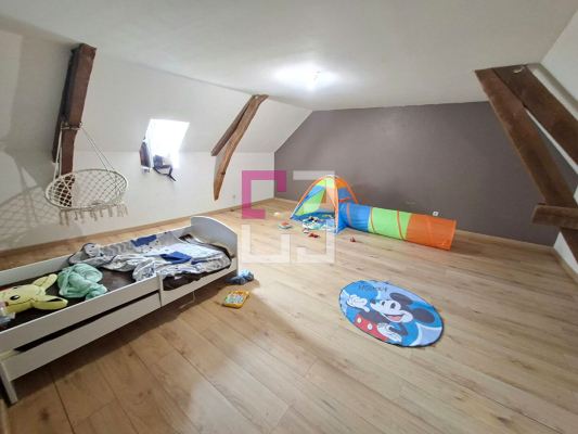 
Immeuble de rapport Vervins 8 pièce(s) 165 m2
