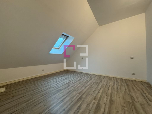 
Appartement Viry Noureuil 5 pièce(s) 90.36 m2
